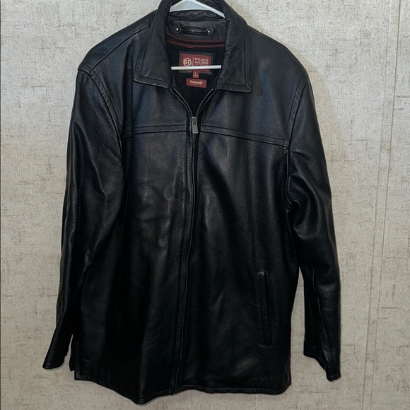 Wilsons Leather Other - Y2K black Wilsons Leather full-zip leather jacket removable Thinsulate lining.